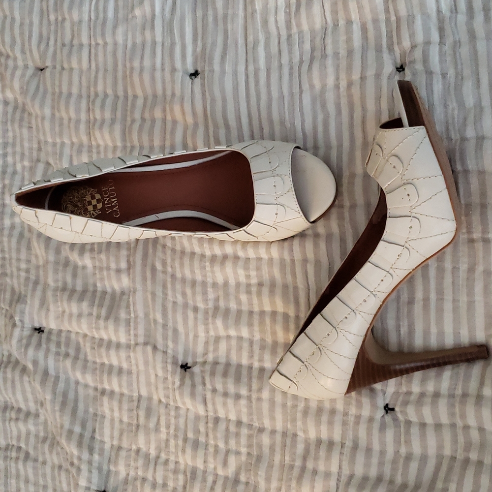 Vince Camuto